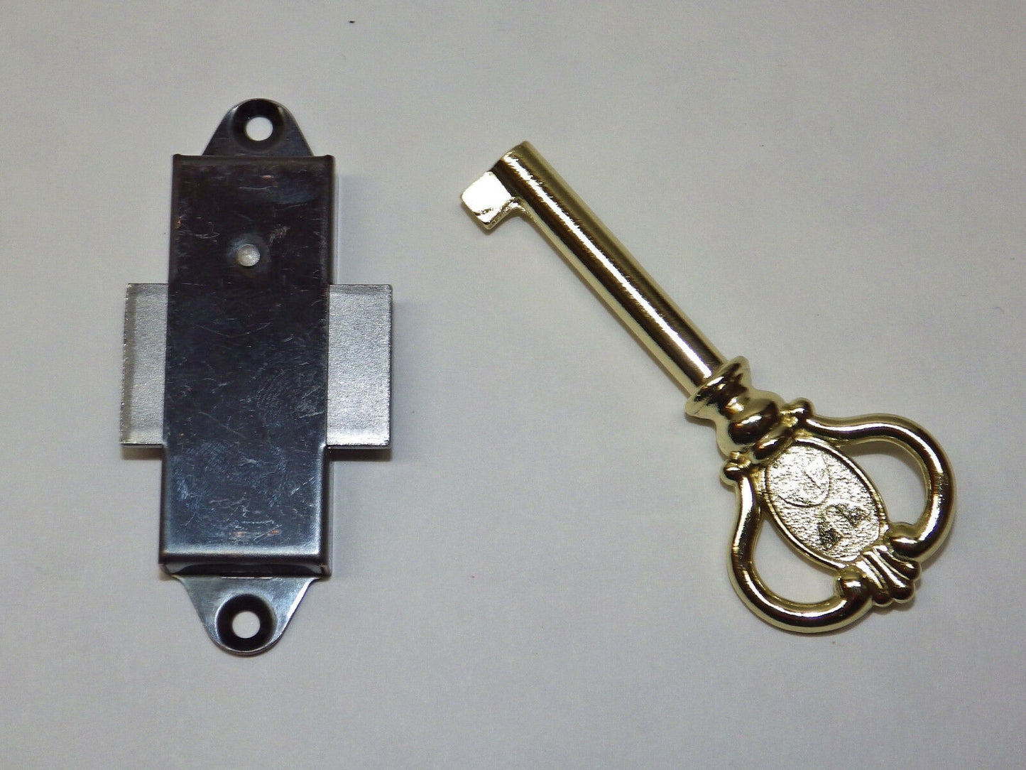 Howard Miller Grandfather Clock Door Lock & Key Set Narrow Polished Brass
