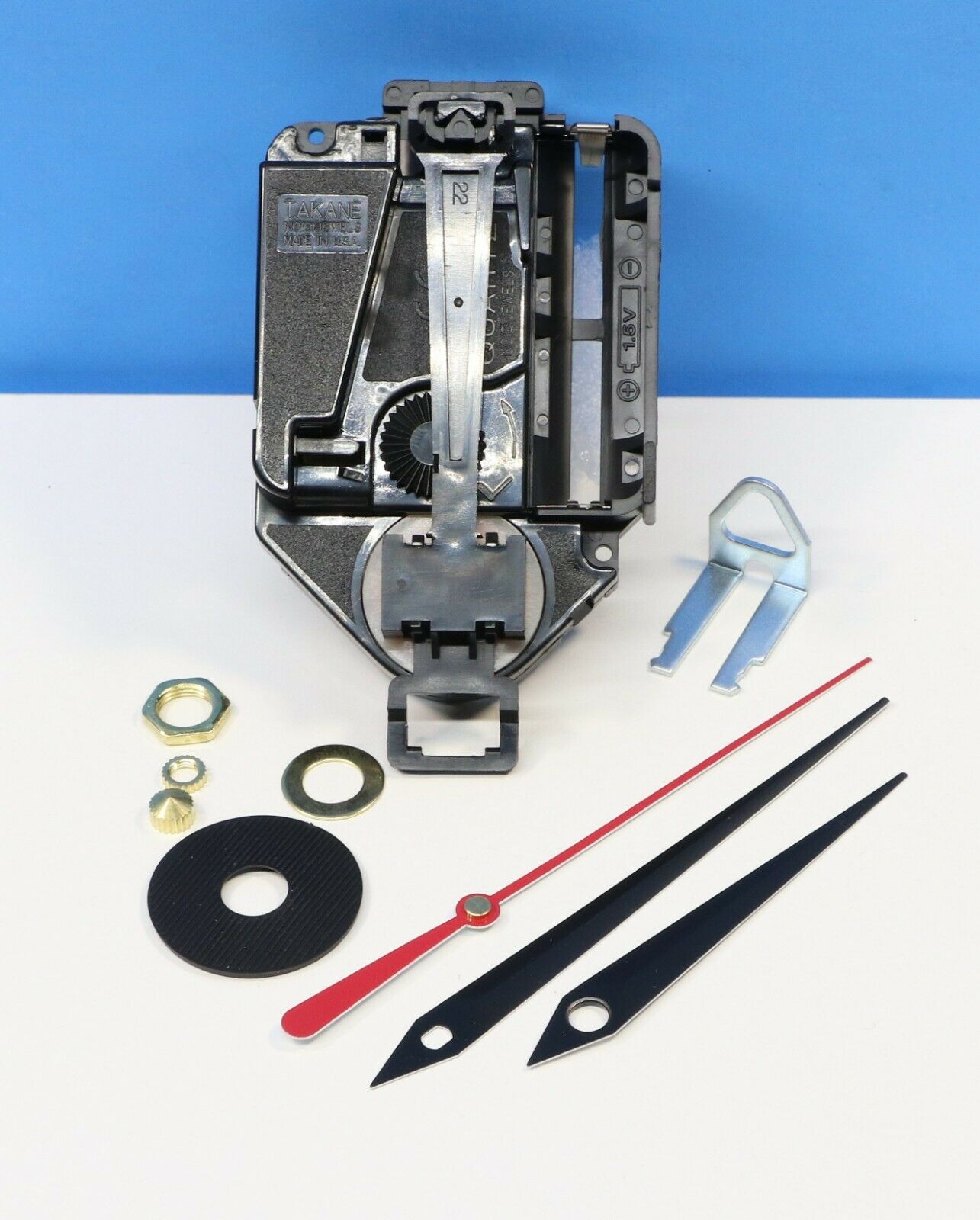 Takane Mini Quartz Battery Pendulum Clock Movement - Movement Only - Sword Hands