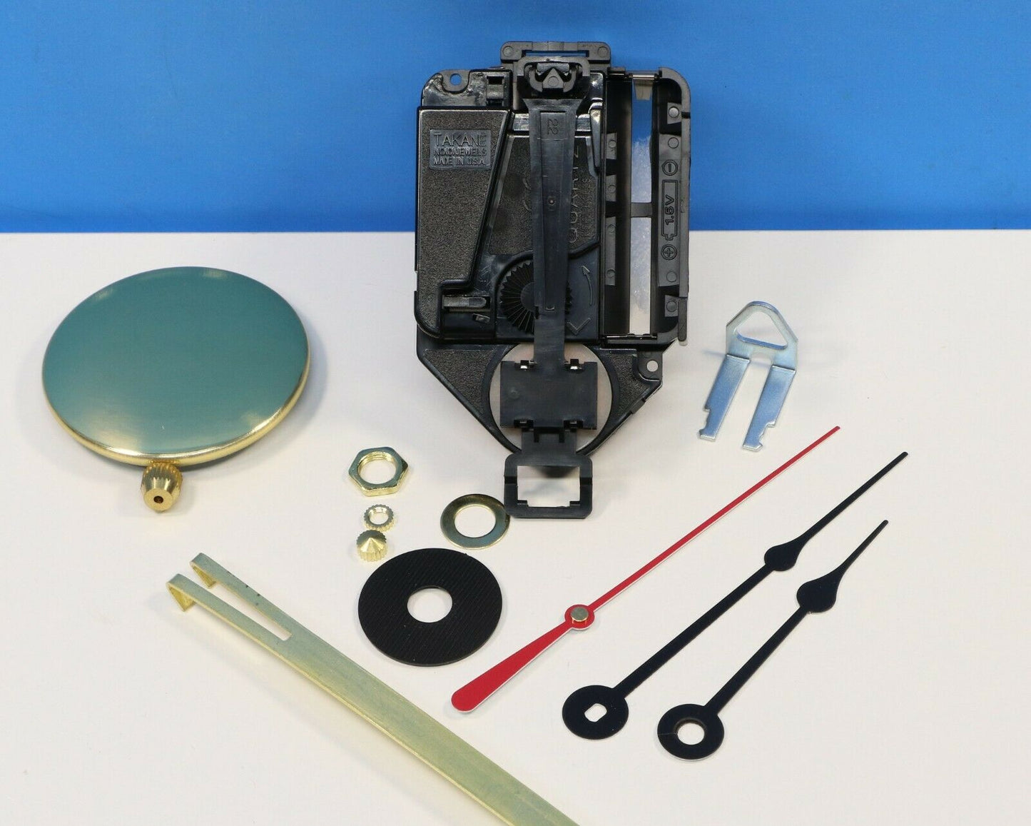 Takane Mini Quartz Clock Movement with Small Pendulum - Spade Hands