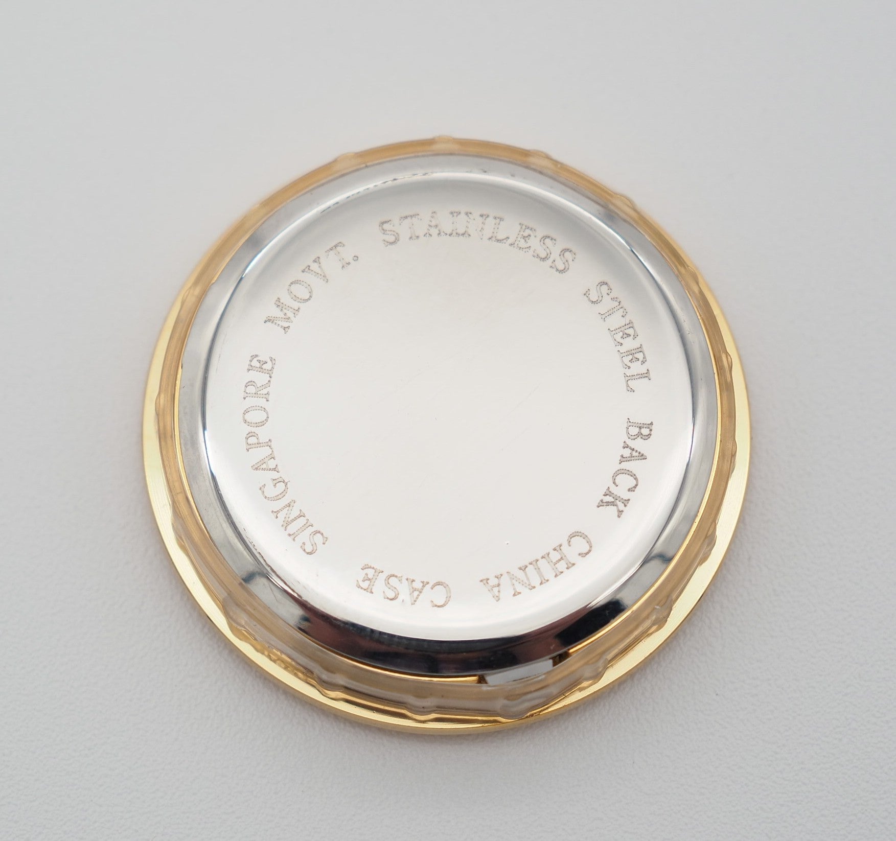 Seiko 37GWA 37mm quartz insert fit-up clock movement with white Arabic dial and gold bezel back