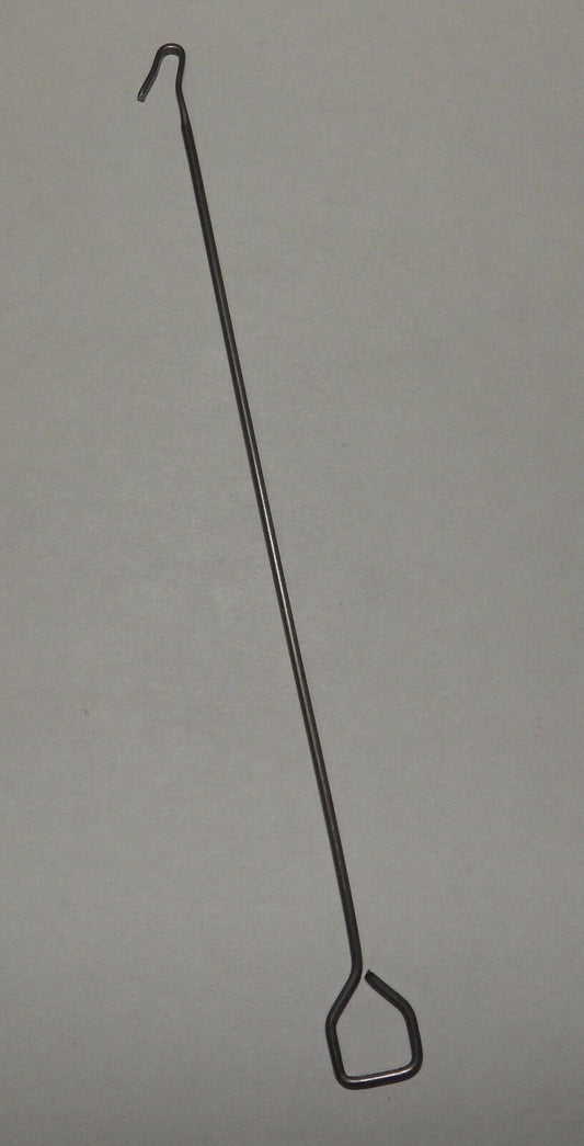 Pendulum leader/hanger for a cuckoo clock movement. 3 5/8" (92 mm) length tip to tip. 